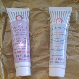 First Aid Beauty Body Scrub and Repair Cream Set